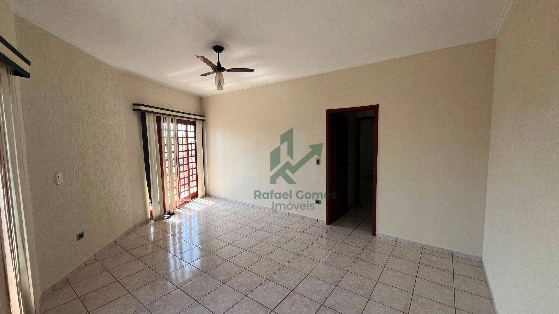 Casa, 4 quartos, 250 m² - Foto 2