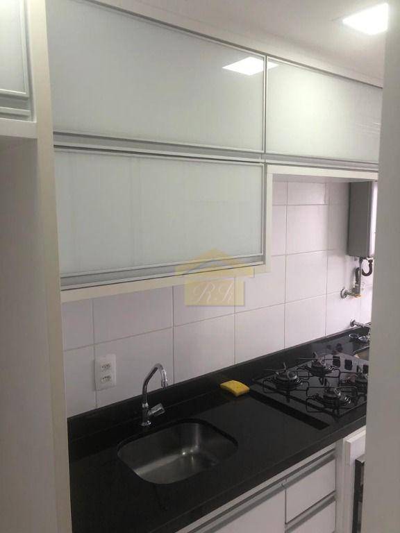 Apartamento à venda com 2 quartos, 40m² - Foto 7