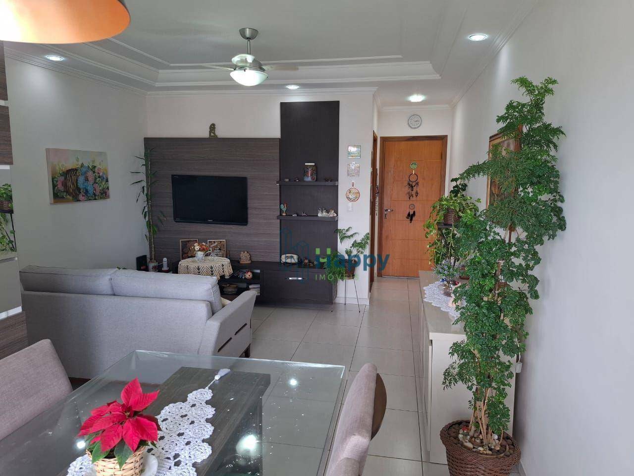 Apartamento à venda com 2 quartos, 67m² - Foto 2