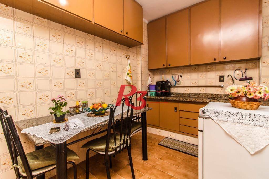 Apartamento à venda com 3 quartos, 136m² - Foto 9