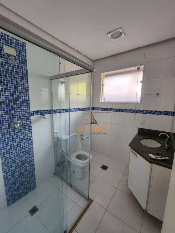 Sobrado à venda com 6 quartos, 240m² - Foto 15