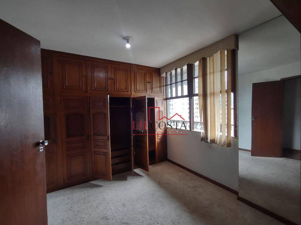 Apartamento à venda com 3 quartos, 140m² - Foto 16