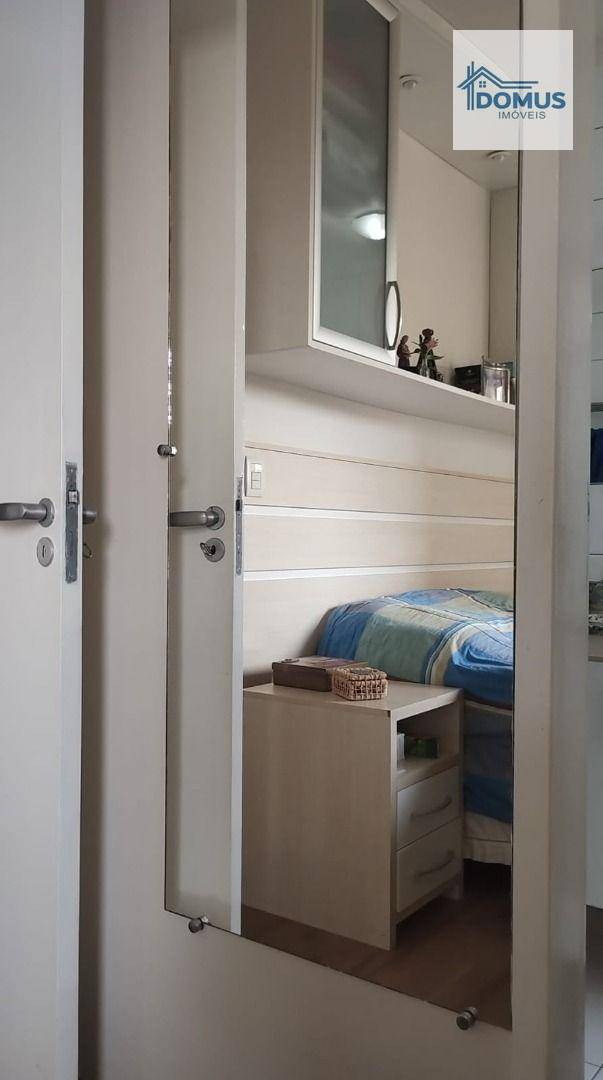 Apartamento para alugar com 4 quartos, 107m² - Foto 21