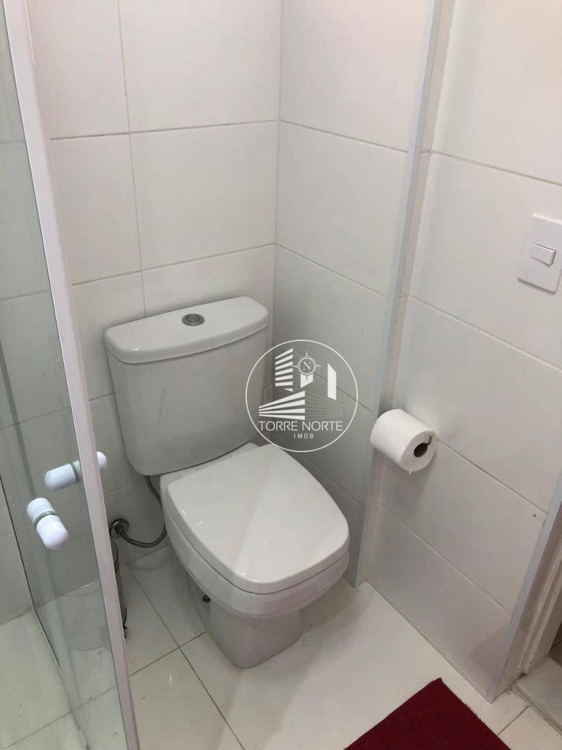 Apartamento à venda com 2 quartos, 80m² - Foto 29