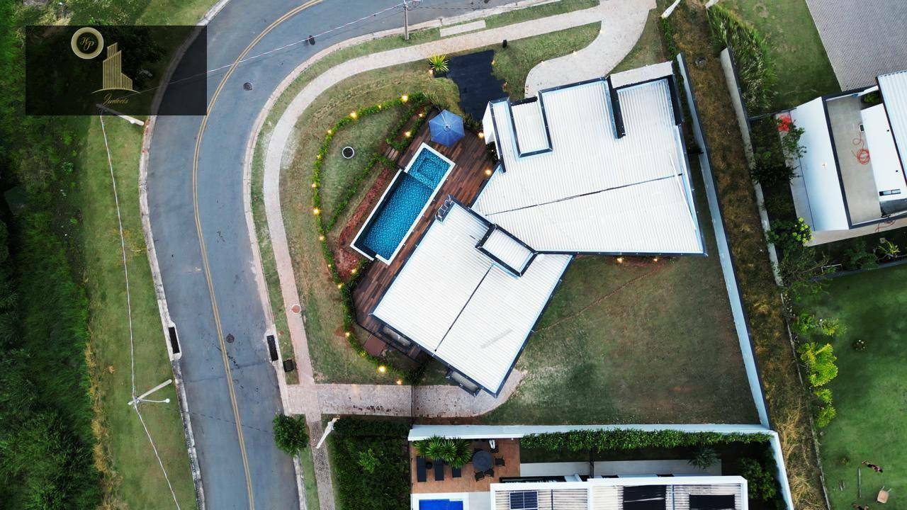 Casa de Condomínio à venda com 4 quartos, 390m² - Foto 11