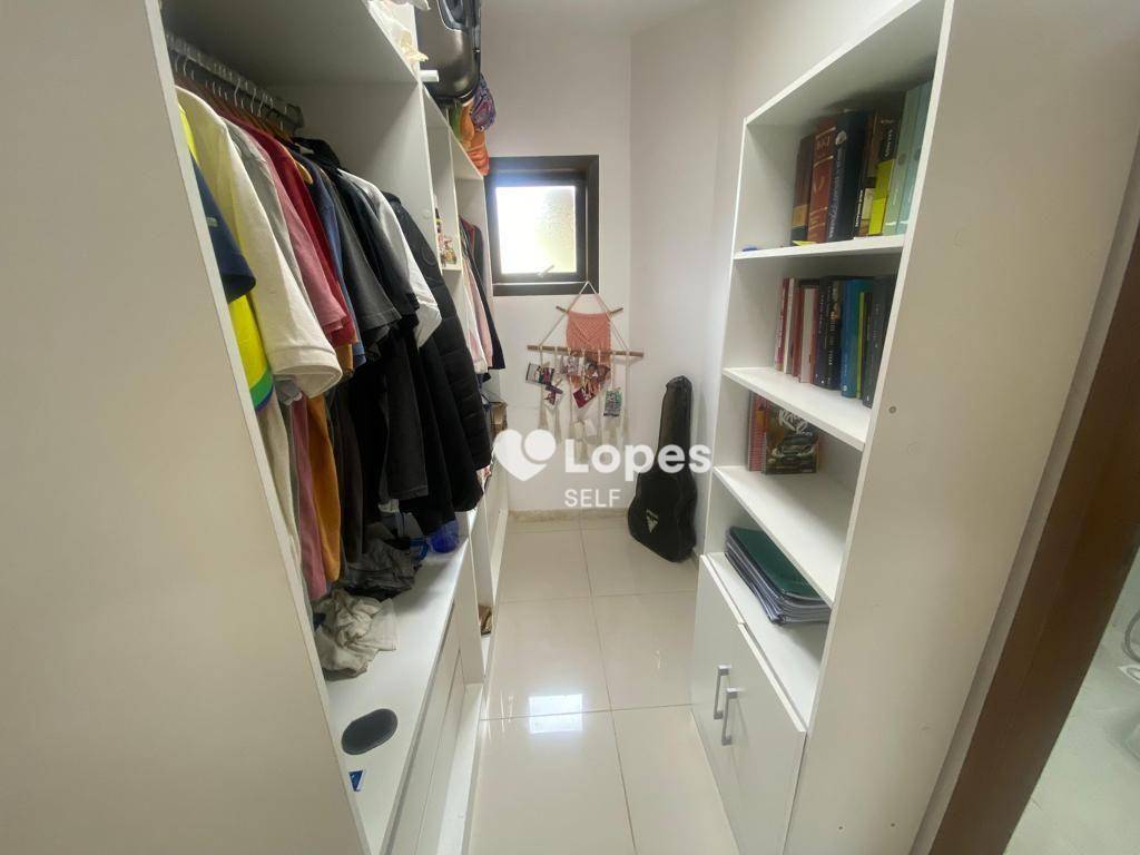 Casa à venda com 3 quartos, 250m² - Foto 11