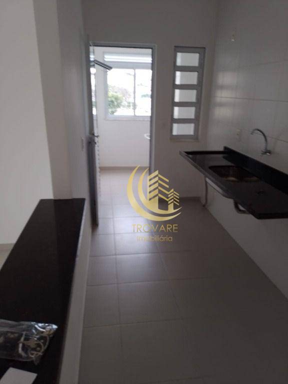 Apartamento à venda com 3 quartos, 76m² - Foto 13