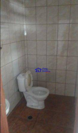 Casa à venda com 4 quartos, 200m² - Foto 4