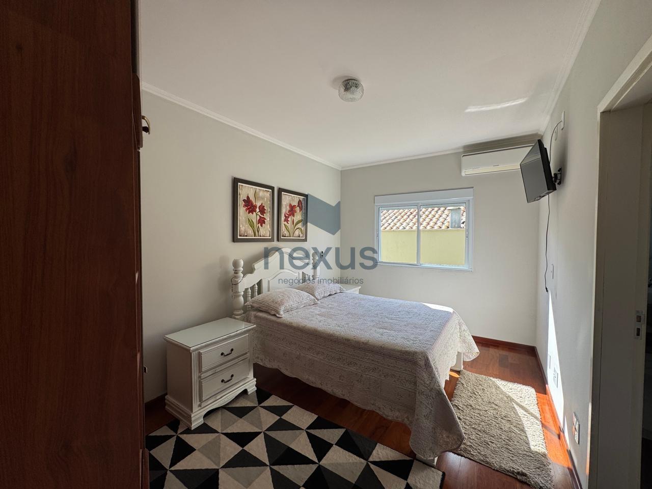 Casa à venda com 3 quartos, 400m² - Foto 23