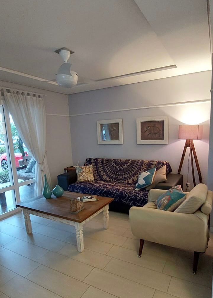 Casa de Condomínio à venda com 3 quartos, 104m² - Foto 1