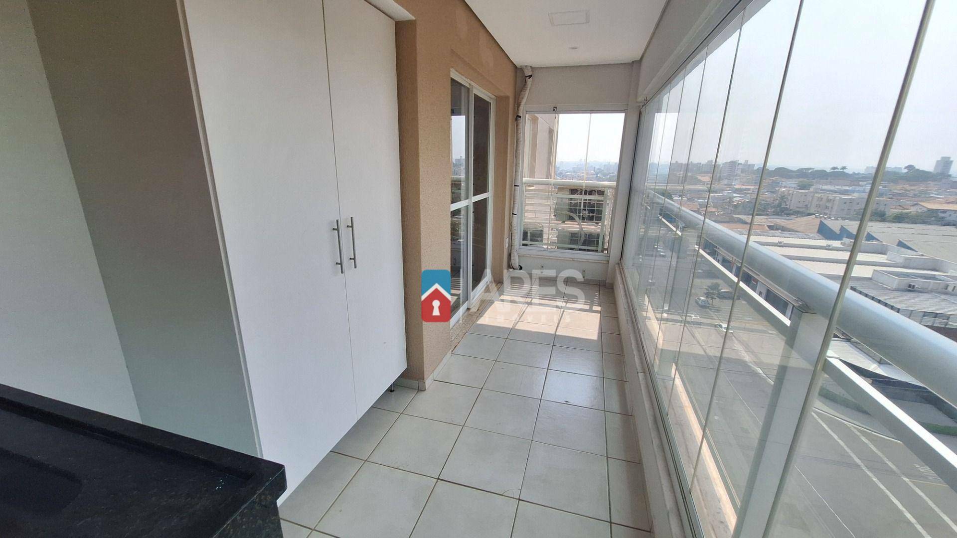 Apartamento para alugar com 4 quartos, 250m² - Foto 18