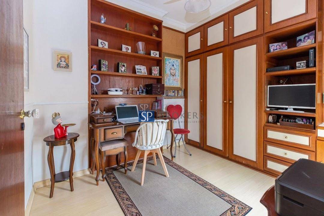 Apartamento à venda com 3 quartos, 133m² - Foto 18