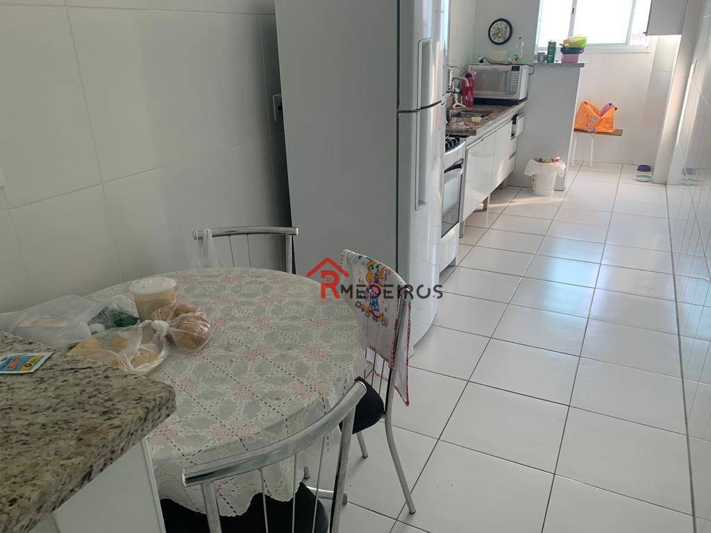 Apartamento à venda com 2 quartos, 87m² - Foto 7