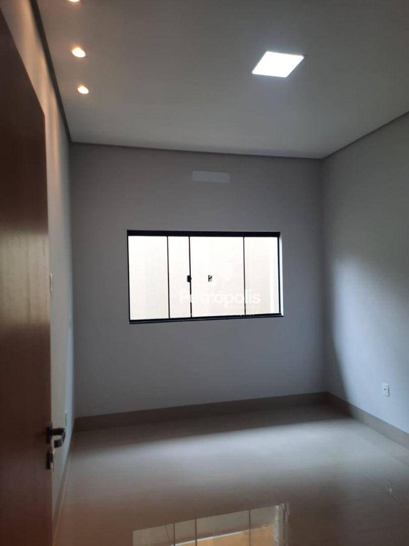 Casa à venda com 3 quartos, 156m² - Foto 8