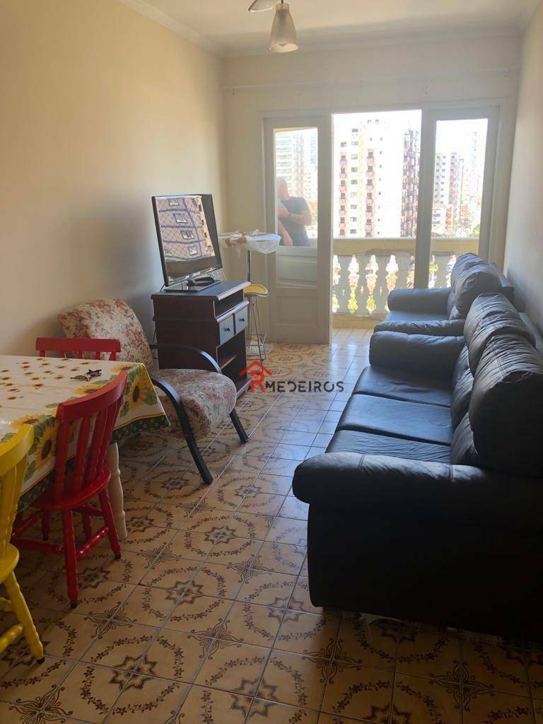 Apartamento à venda com 2 quartos, 80m² - Foto 3