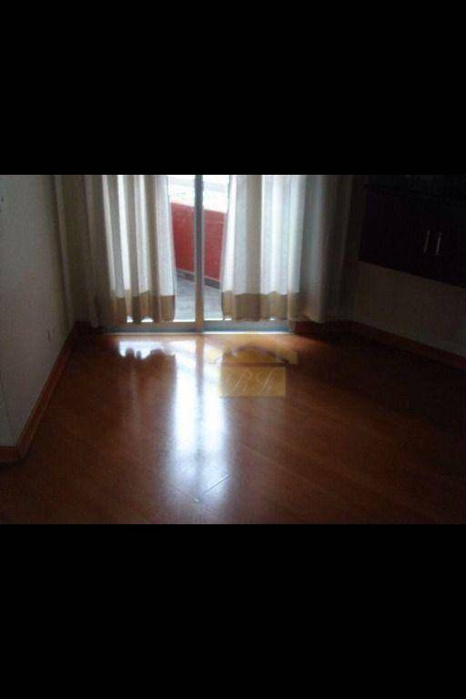 Apartamento à venda com 2 quartos, 64m² - Foto 6