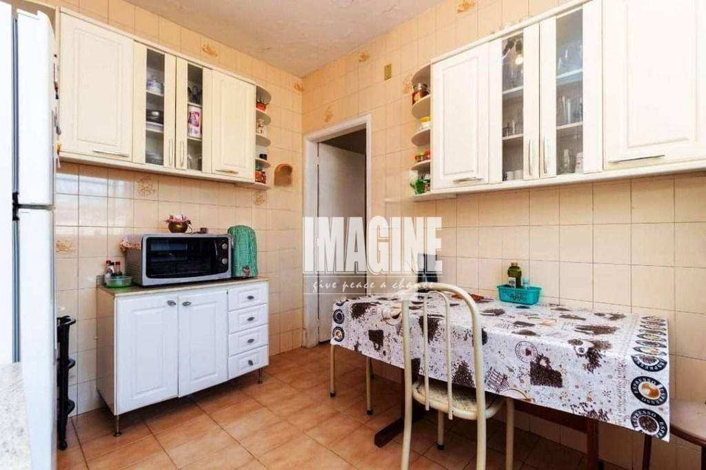 Sobrado à venda com 4 quartos, 157m² - Foto 9