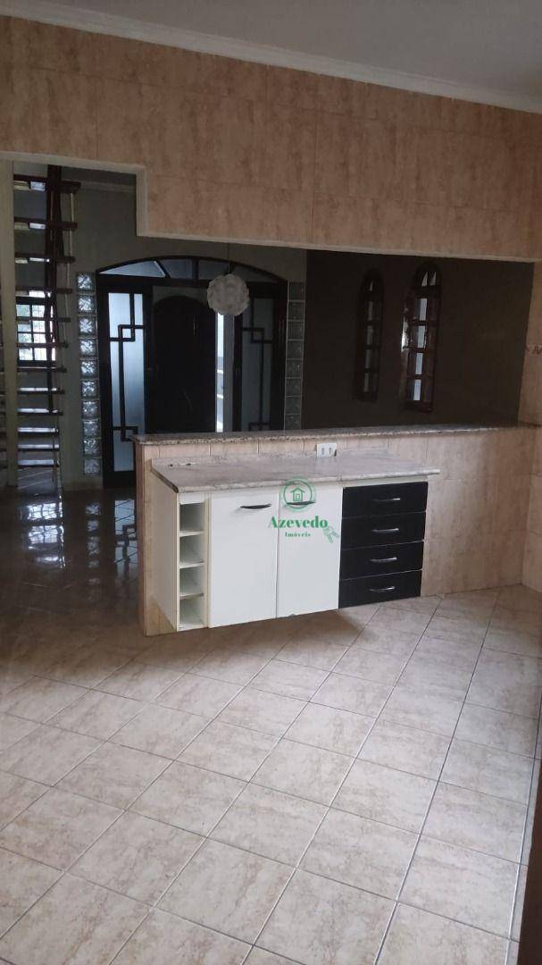 Sobrado à venda com 4 quartos, 191m² - Foto 5