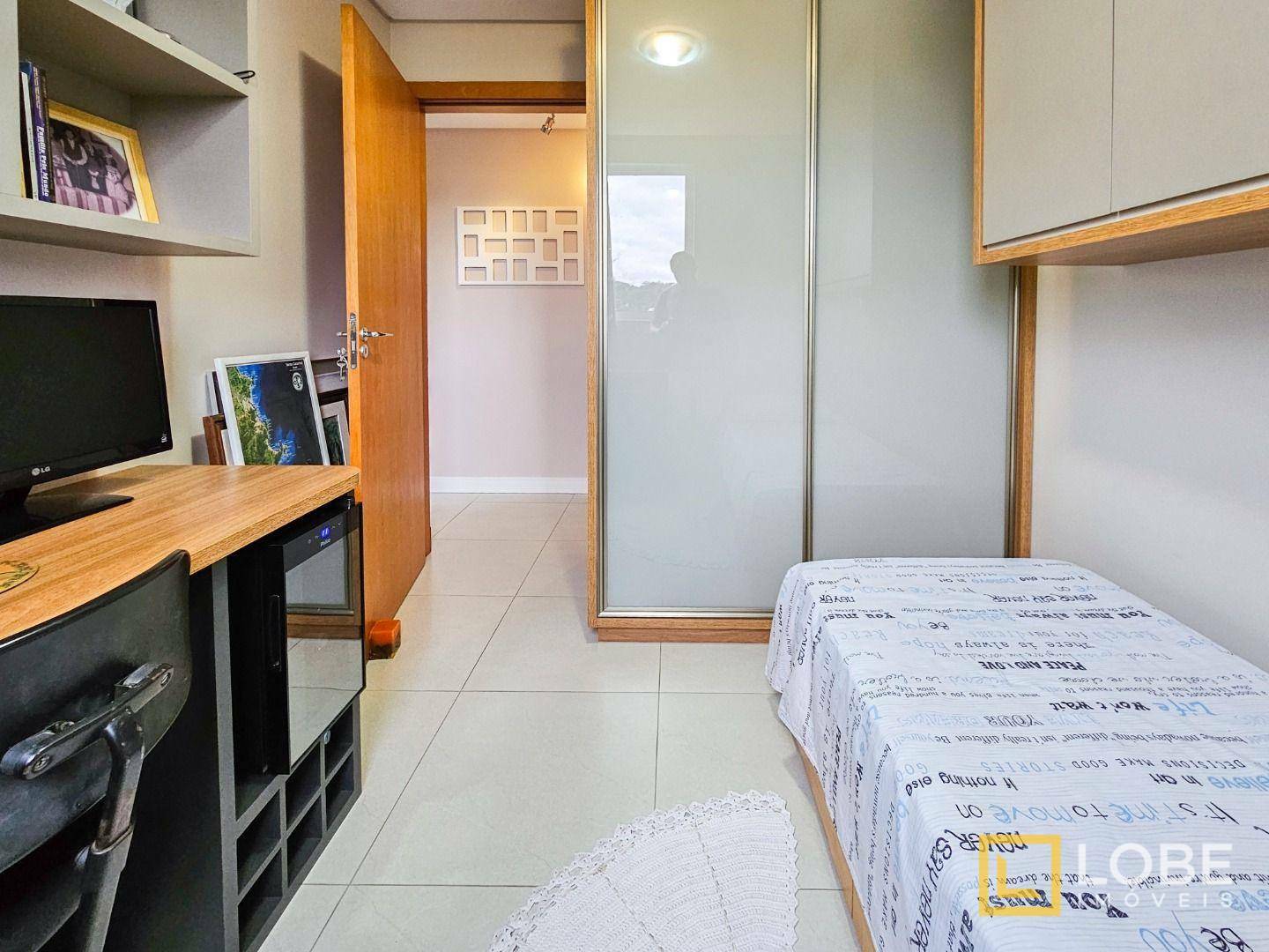 Apartamento à venda com 3 quartos, 76m² - Foto 12