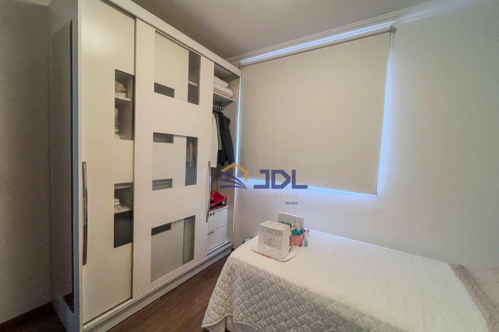 Apartamento à venda com 3 quartos, 101m² - Foto 9