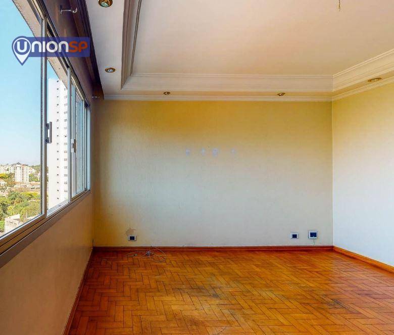 Apartamento à venda com 2 quartos, 70m² - Foto 3