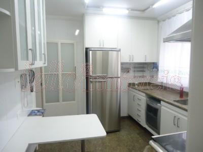 Apartamento para alugar com 3 quartos, 133m² - Foto 17