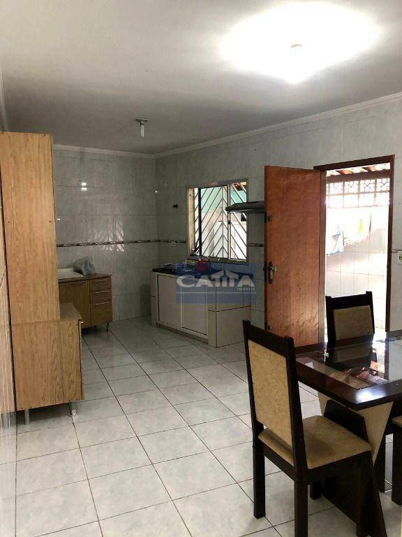 Sobrado à venda com 3 quartos, 140m² - Foto 11