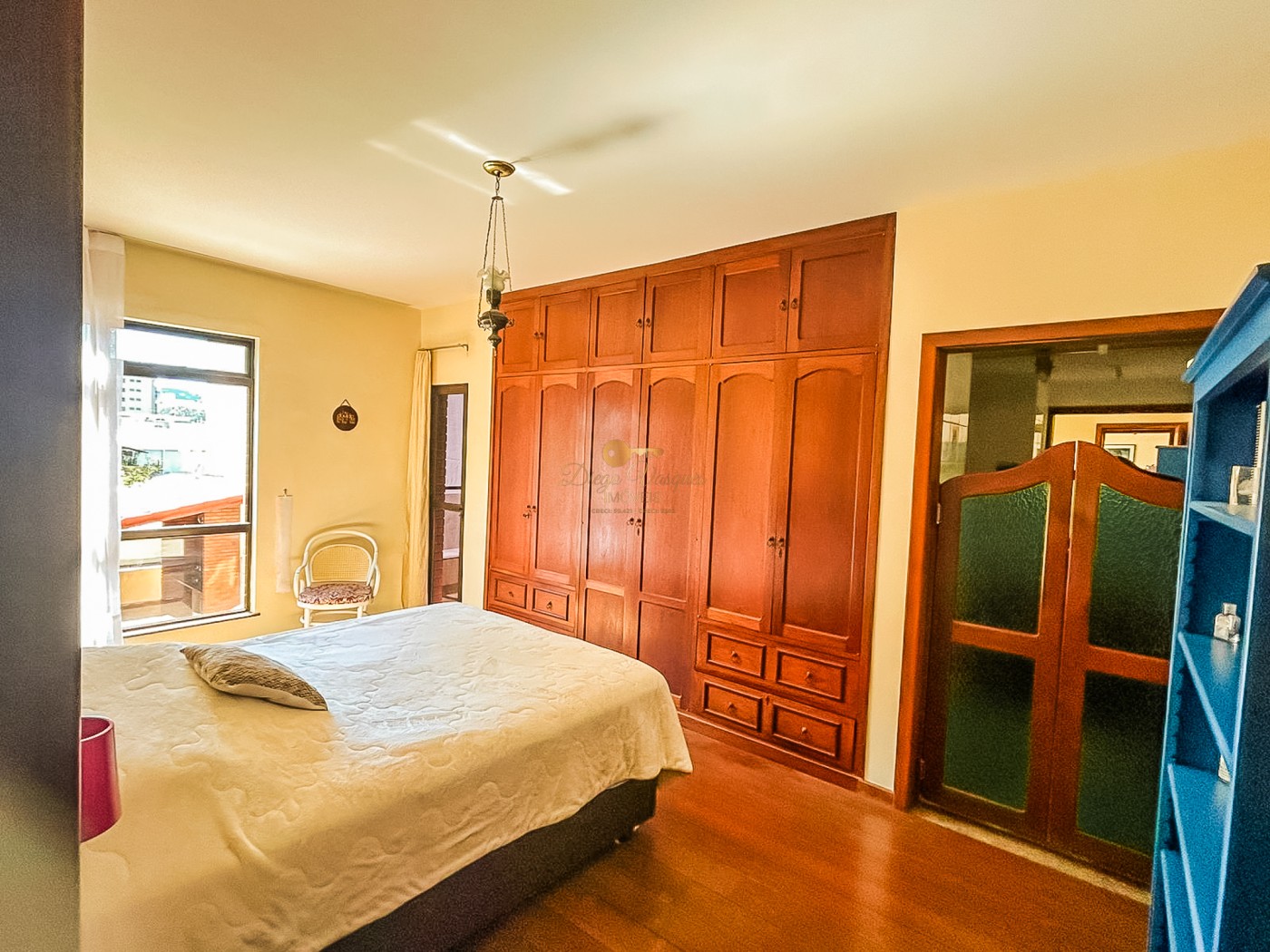 Apartamento à venda com 4 quartos, 210m² - Foto 8