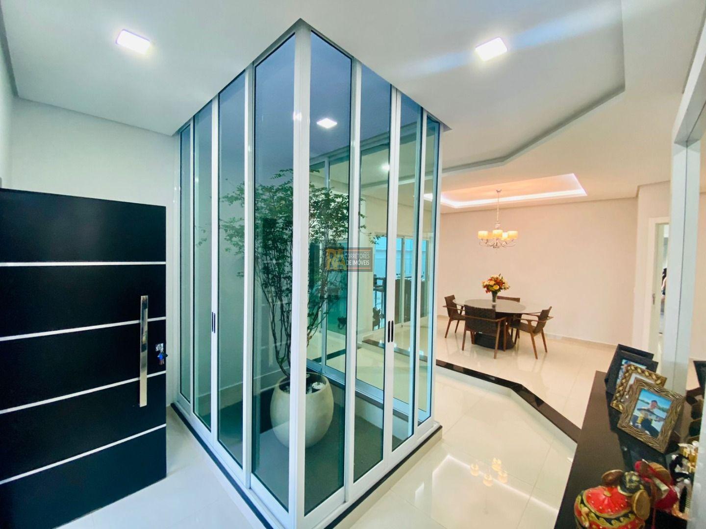 Casa à venda com 3 quartos, 300m² - Foto 5