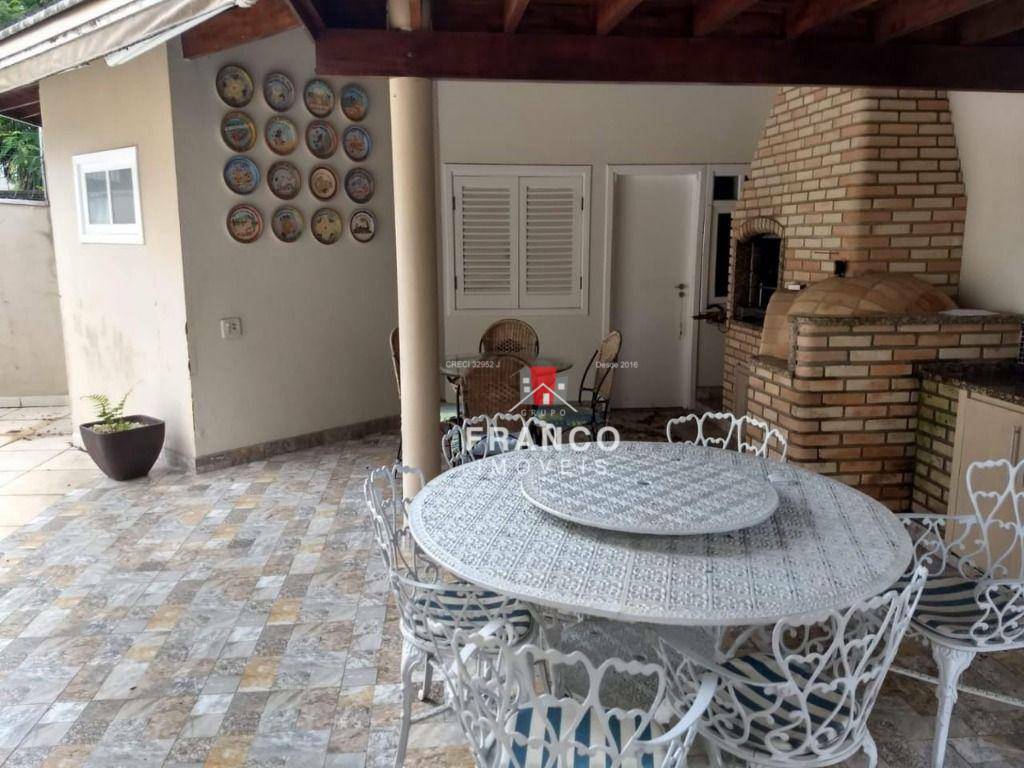 Casa de Condomínio à venda com 4 quartos, 364m² - Foto 14