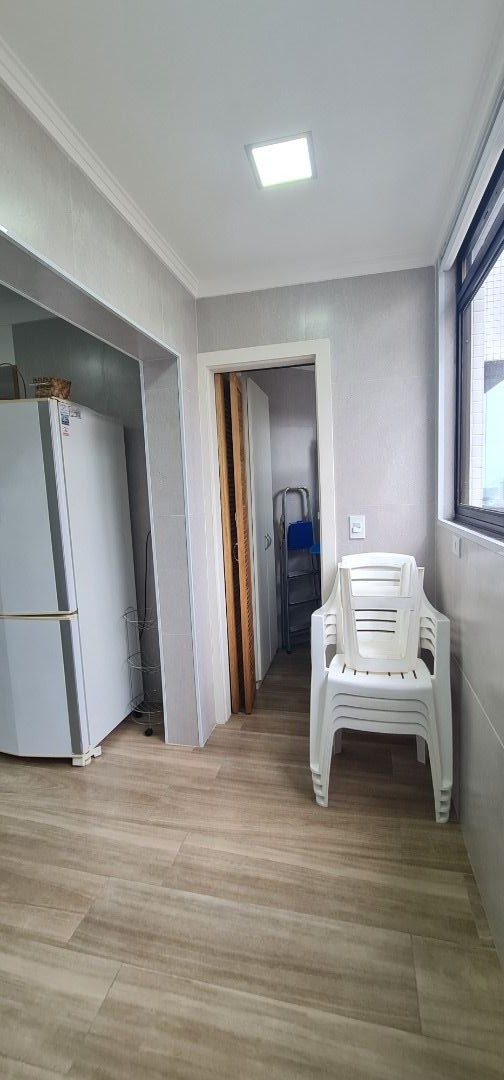 Apartamento à venda com 3 quartos, 116m² - Foto 28