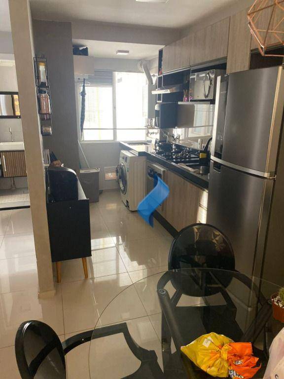 Apartamento à venda com 2 quartos, 55m² - Foto 4