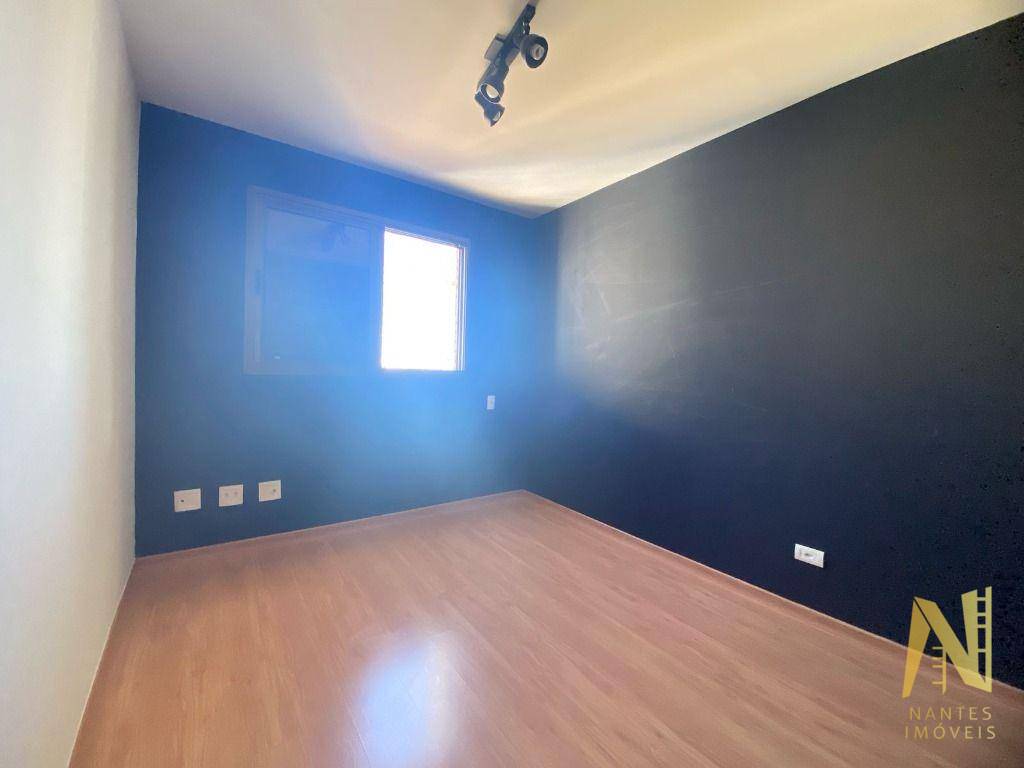 Apartamento para alugar com 3 quartos, 87m² - Foto 16