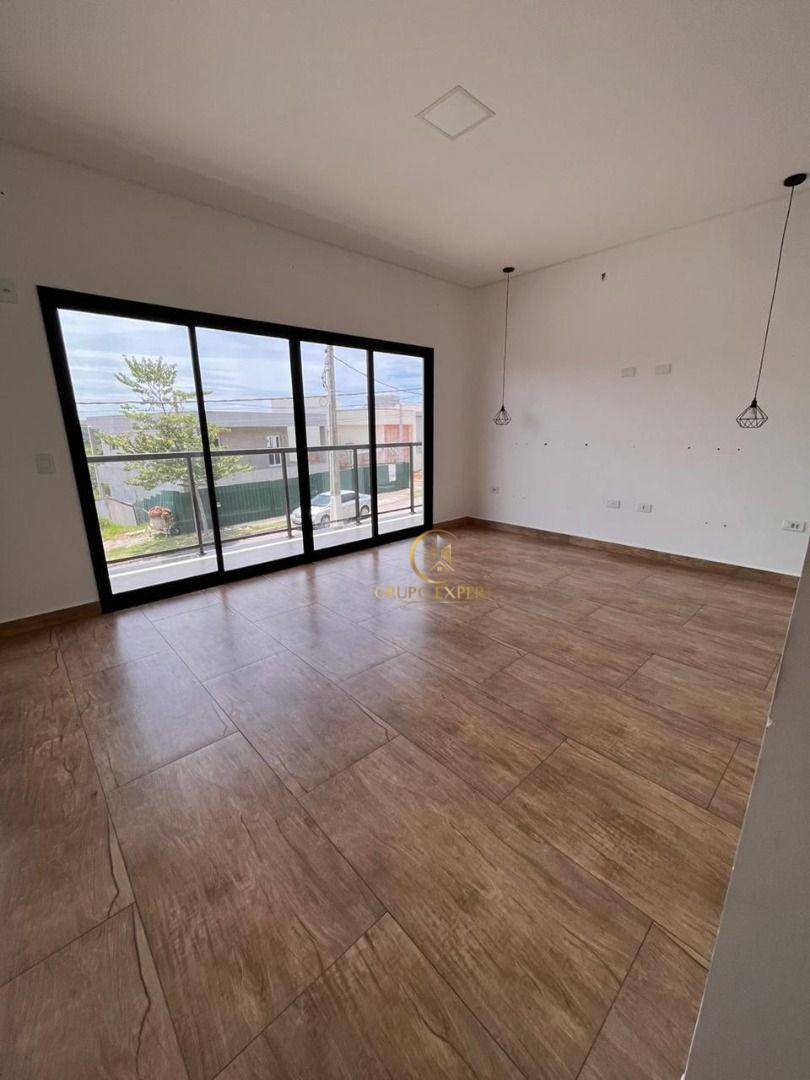 Sobrado para alugar com 3 quartos, 282m² - Foto 8