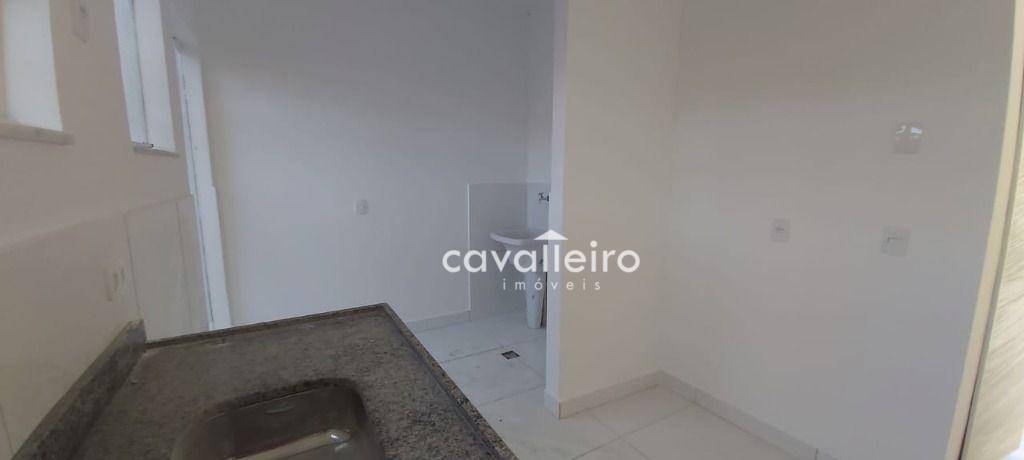 Casa à venda com 2 quartos, 60m² - Foto 18