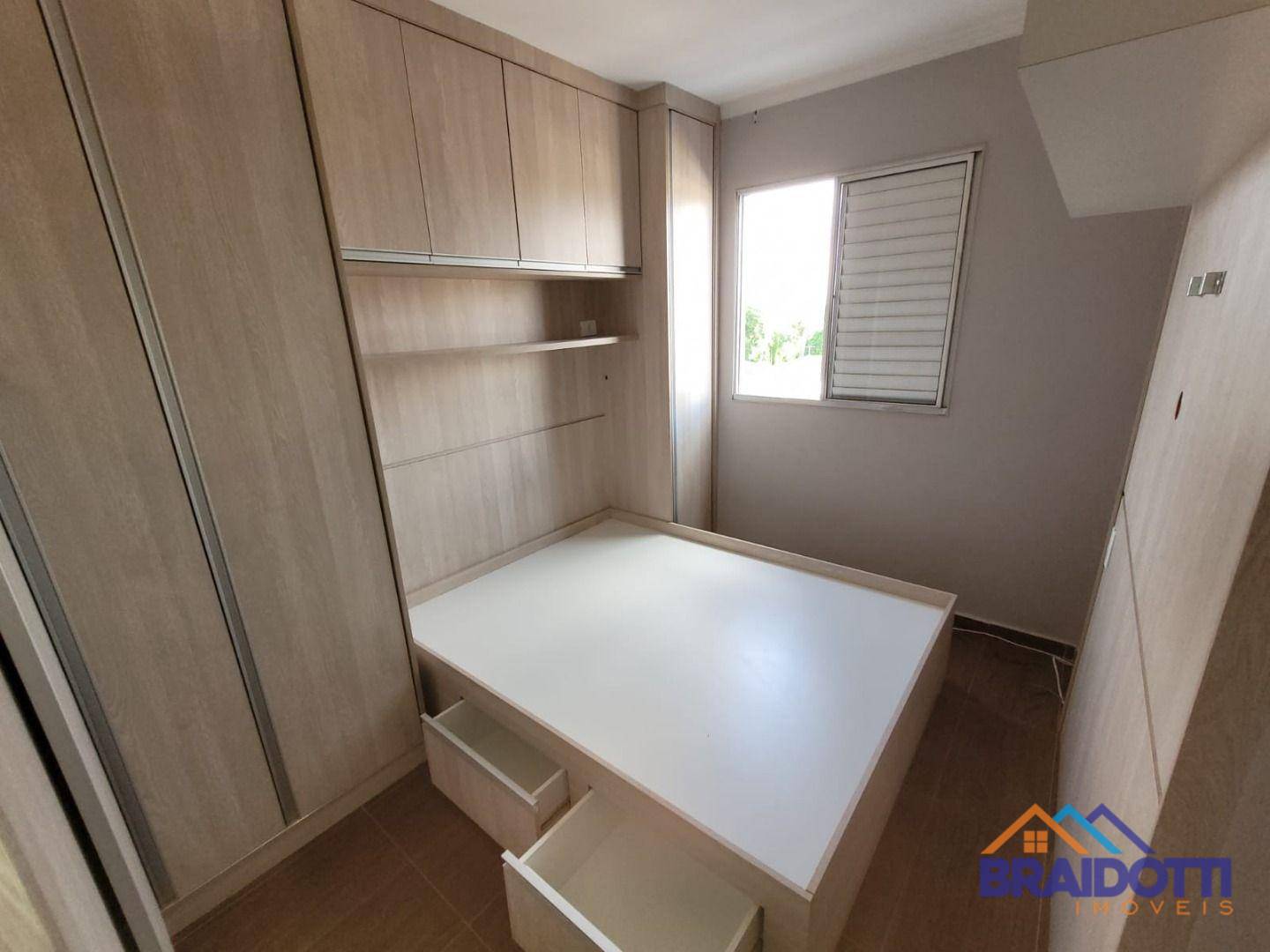 Apartamento à venda com 2 quartos, 56m² - Foto 5