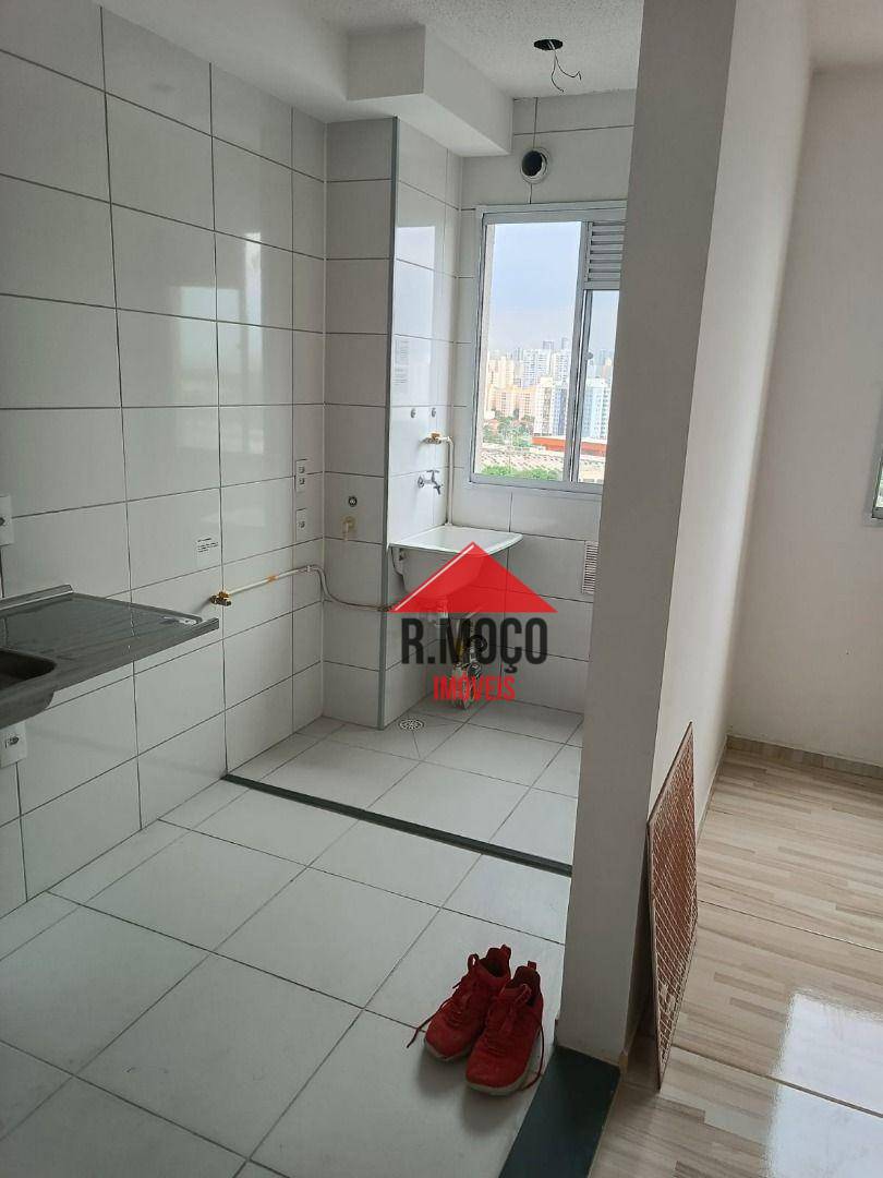 Apartamento à venda com 2 quartos, 40m² - Foto 10