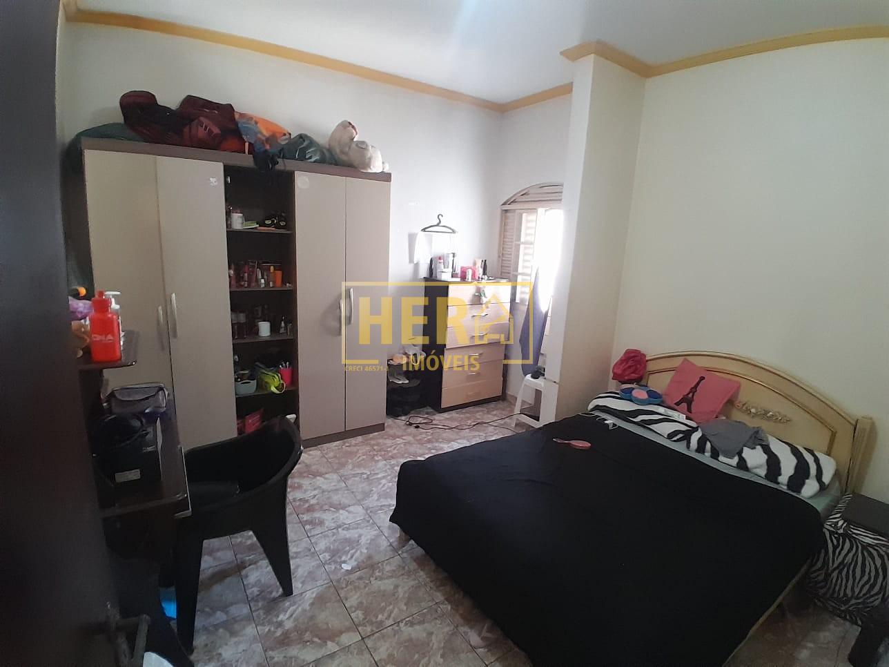 Casa à venda com 4 quartos, 288m² - Foto 12