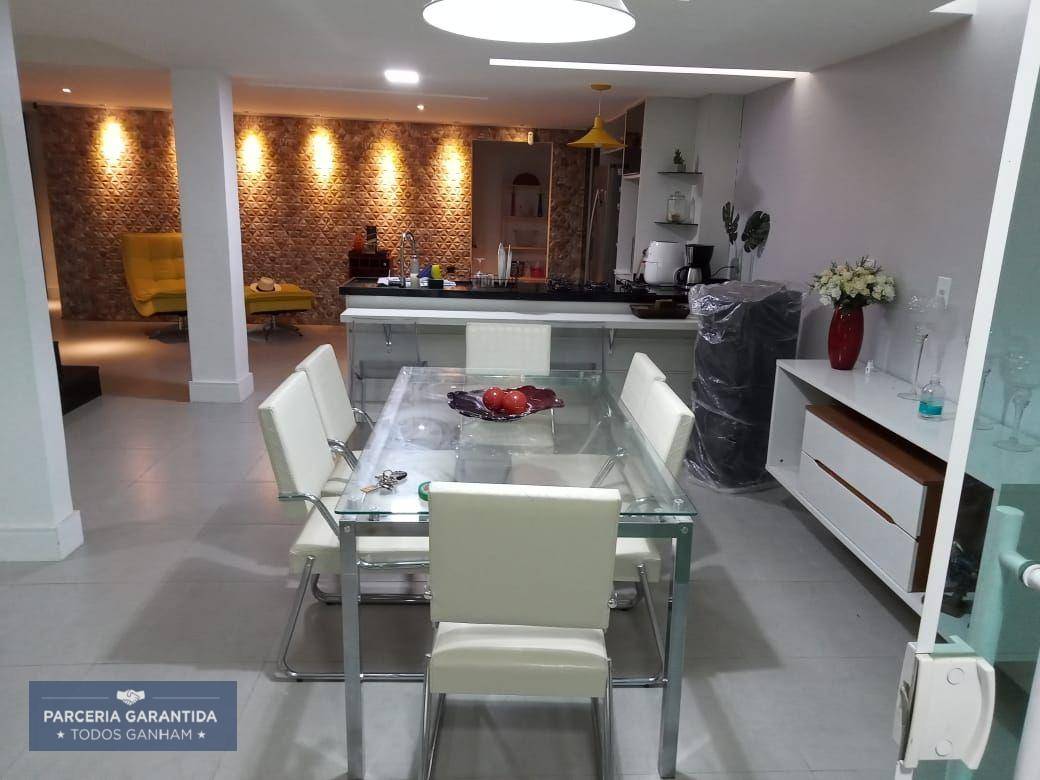 Casa, 3 quartos, 250 m² - Foto 2