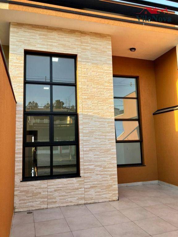 Casa à venda com 2 quartos, 98m² - Foto 4