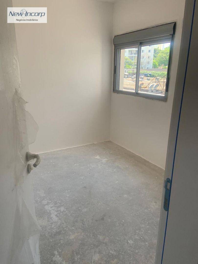 Apartamento à venda com 3 quartos, 155m² - Foto 4