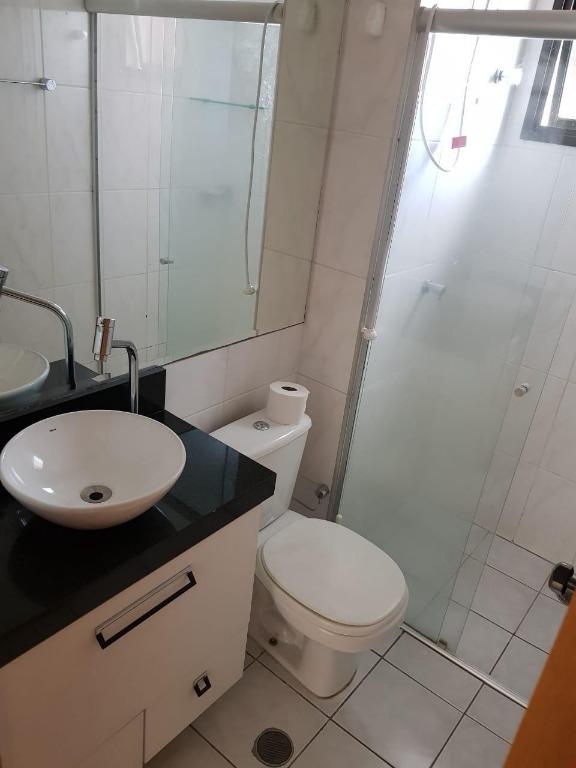 Apartamento à venda com 2 quartos, 64m² - Foto 5