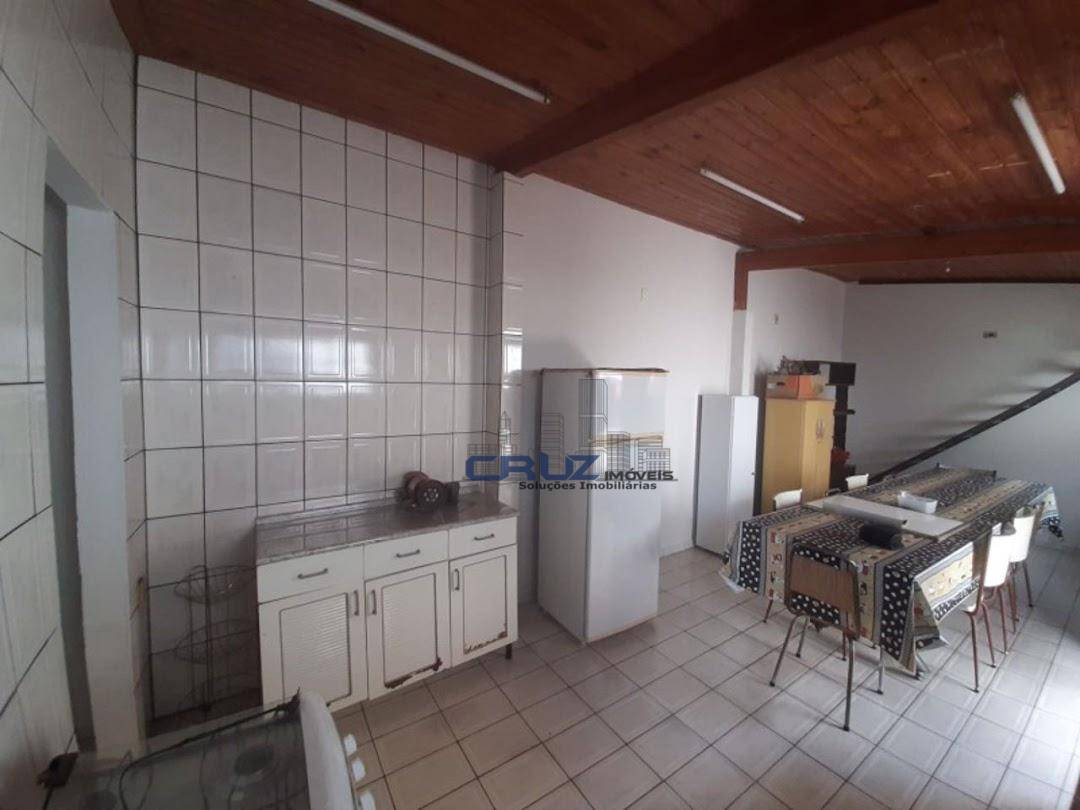 Casa à venda com 3 quartos, 165m² - Foto 32