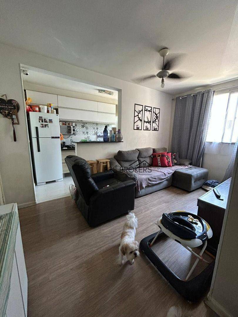 Apartamento à venda com 2 quartos, 45m² - Foto 1