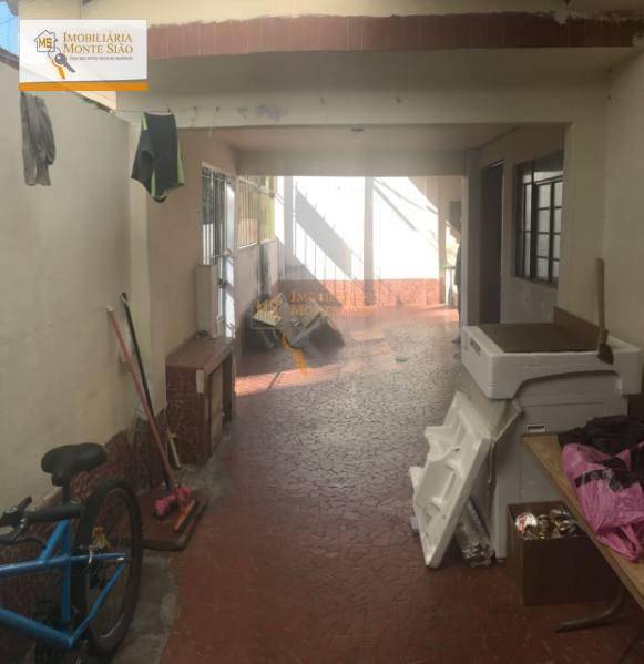 Casa à venda com 2 quartos, 200m² - Foto 6