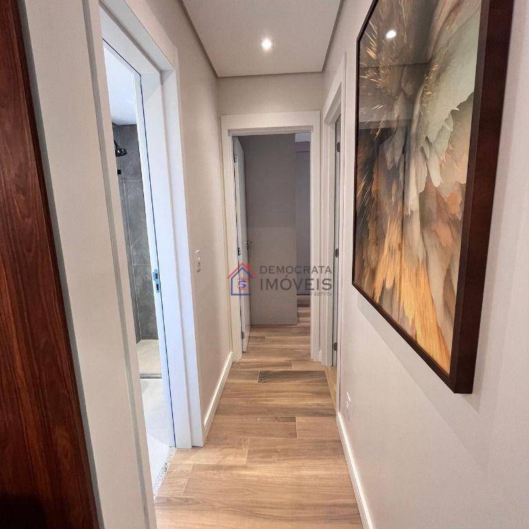 Apartamento à venda com 2 quartos, 64m² - Foto 17