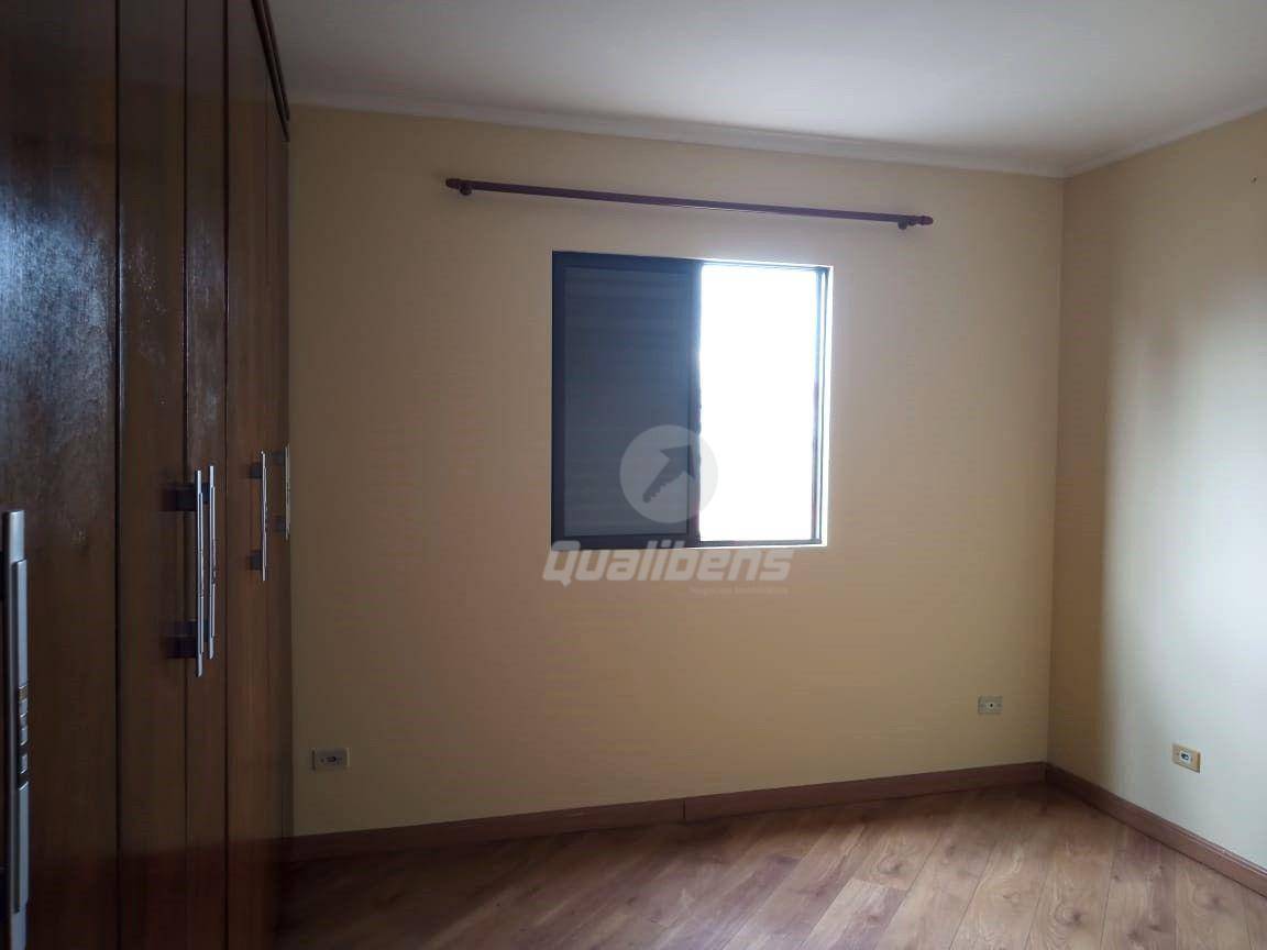 Apartamento para alugar com 3 quartos, 95m² - Foto 14