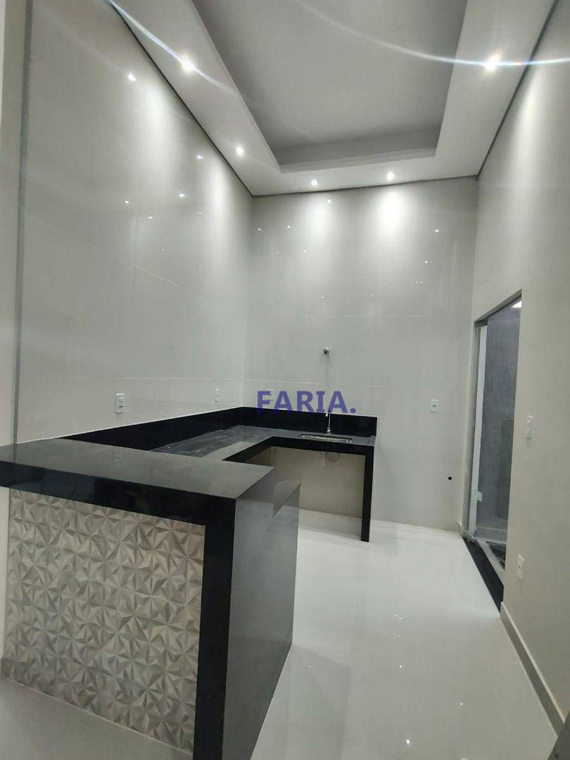 Casa, 3 quartos, 105 m² - Foto 2