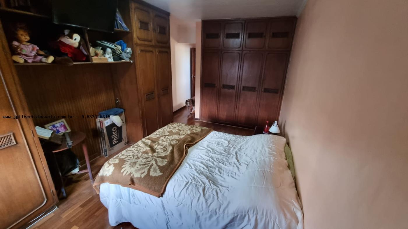 Casa à venda com 2 quartos, 163m² - Foto 8