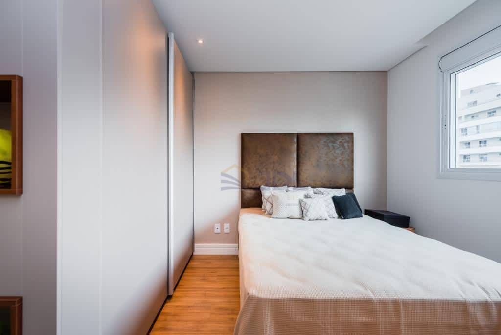 Apartamento à venda com 3 quartos, 176m² - Foto 9